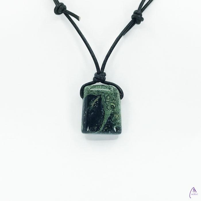 Versy Jaspis Kambaba